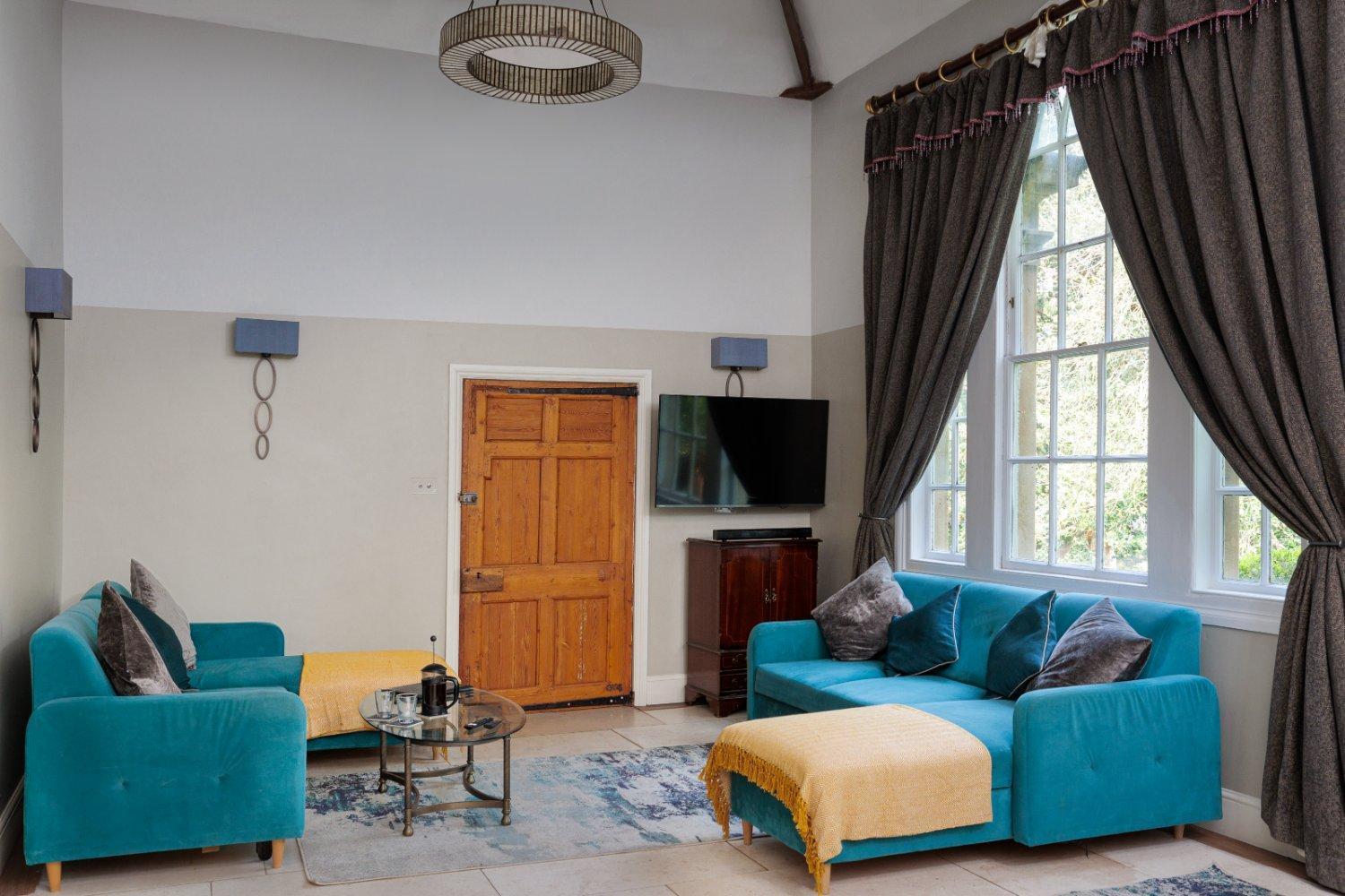 The Old School Rooms Beautiful Georgian Apartment, Sleeps 12 With Wifi And Parking, Near Bath Box  Exterior foto